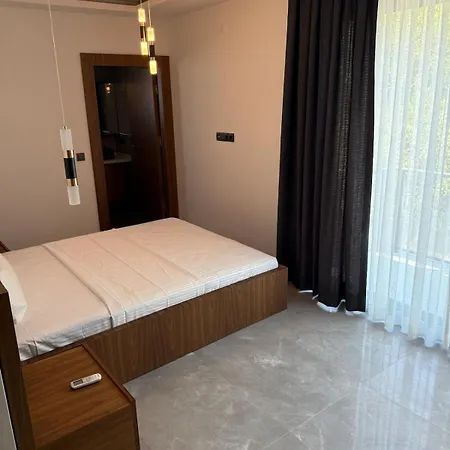 Vip Lueks Odalar Banyo Ve Klimali Villa
