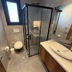 Vip Lueks Odalar Banyo Ve Klimali וילה