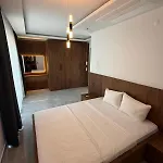 Vip Lueks Odalar Banyo Ve Klimali וילה