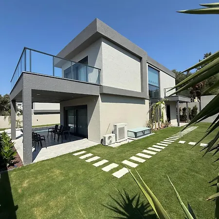 Vilă Vip Lueks Odalar Banyo Ve Klimali *