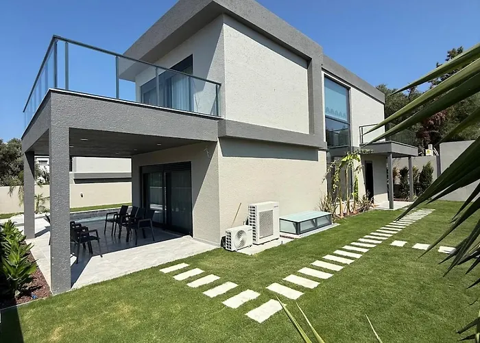 Вилла Vip Lueks Odalar Banyo Ve Klimali *