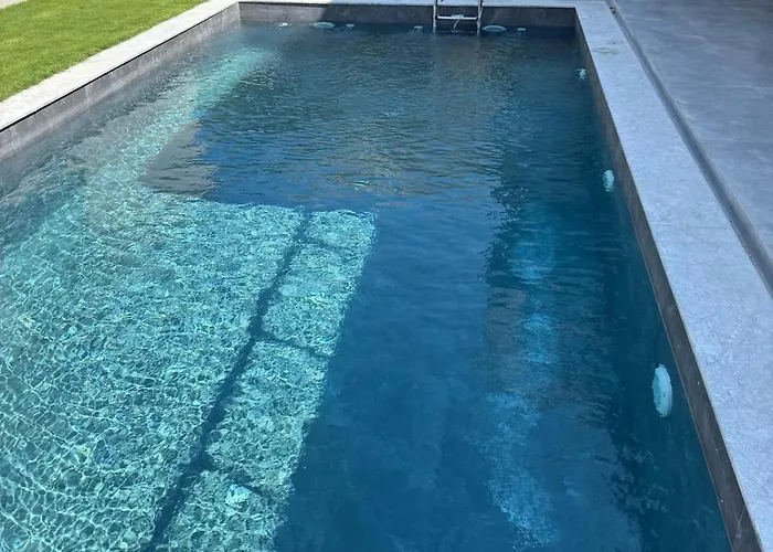 Vip Lueks Odalar Banyo Ve Klimali Кешме