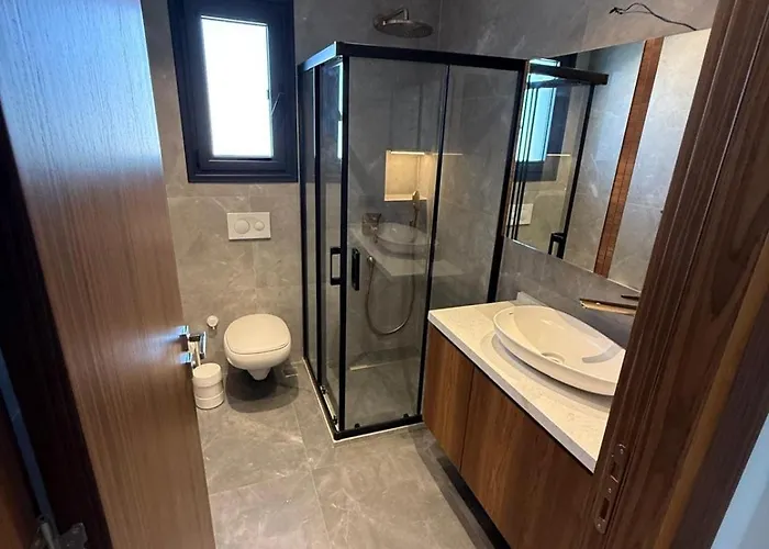Вилла Vip Lueks Odalar Banyo Ve Klimali Кешме